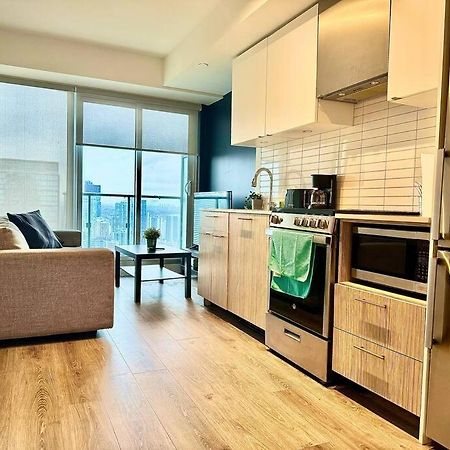 Cozy Condo Near Eatoncentre Mall Toronto Ngoại thất bức ảnh