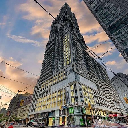 Cozy Condo Near Eatoncentre Mall Toronto Ngoại thất bức ảnh