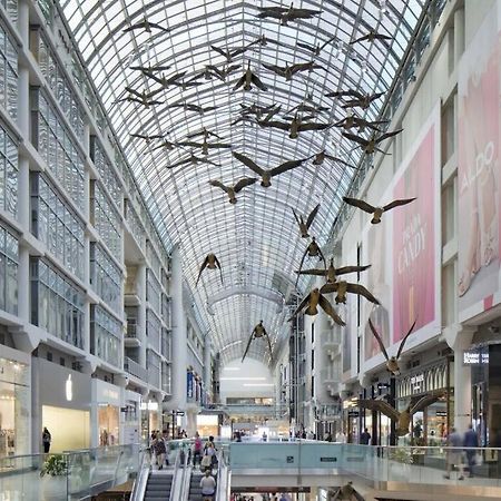 Cozy Condo Near Eatoncentre Mall Toronto Ngoại thất bức ảnh